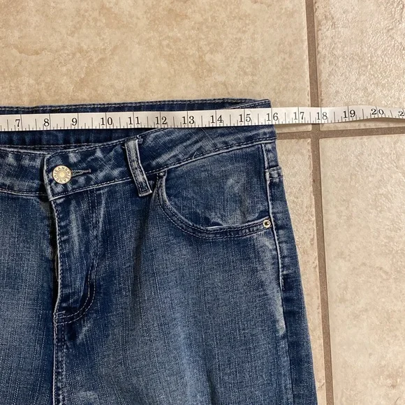 🌟DISTRESSED UNBRANDED SKINNY JEANS: SIZE 12 SEE MEASUREMENTS EUC - Picture 7 of 9